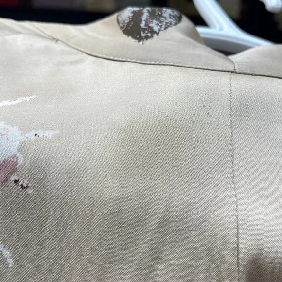 Wilfred Floral Beige Robe - Picture 11 of 16